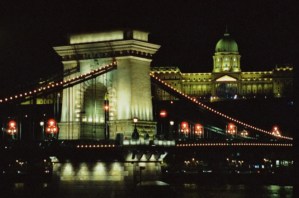 The Chain Bridge at night, Budapest